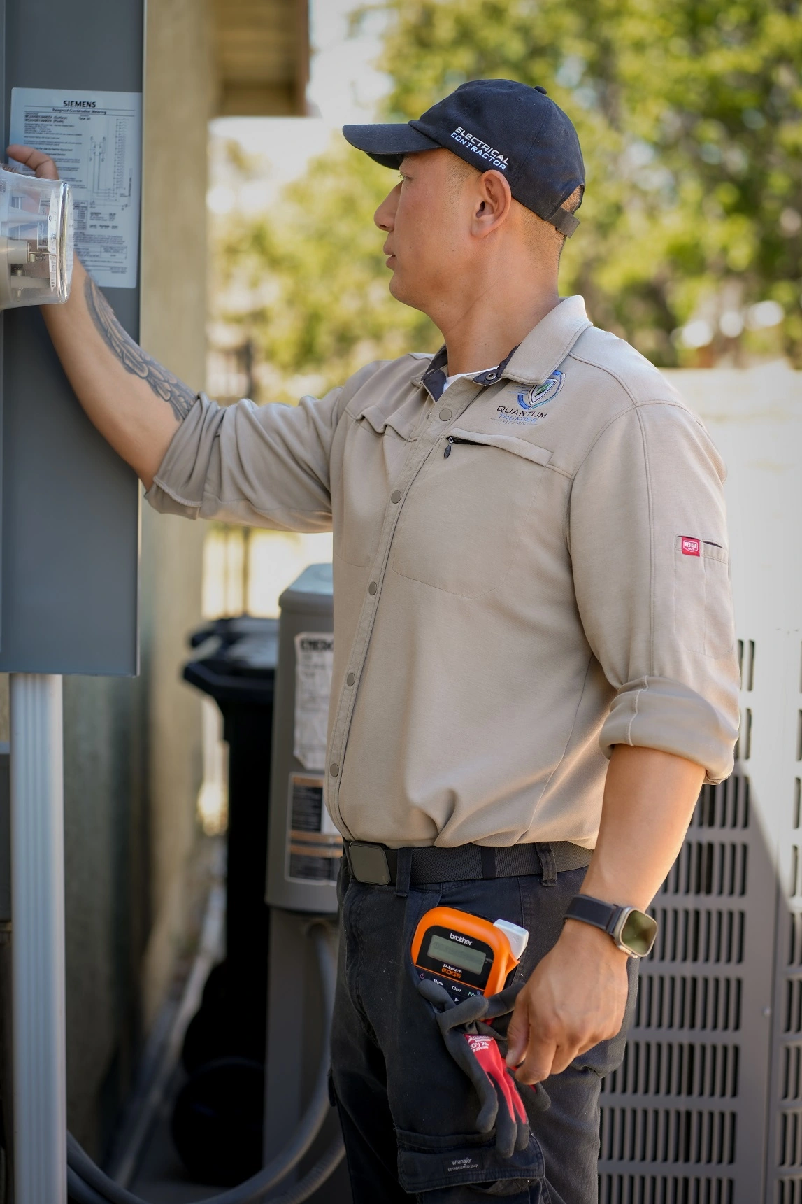 Quantum Thunder testing residential electrical wiring with digital equipment